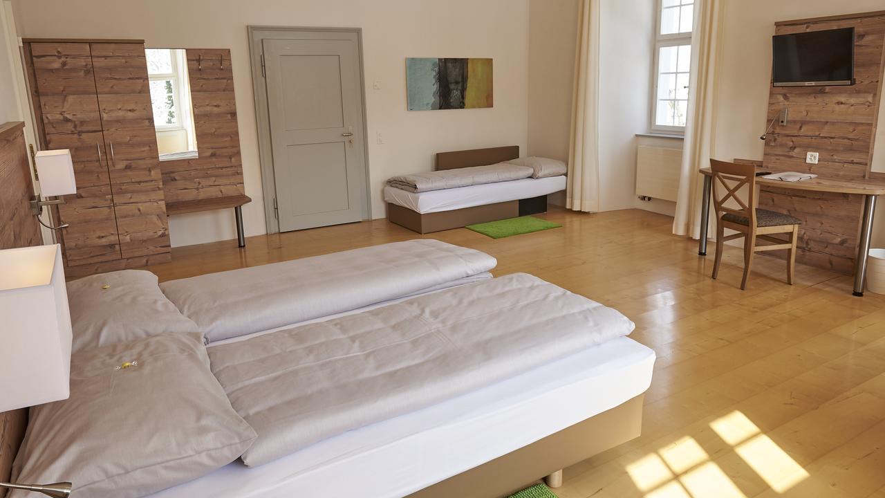 Klosterhotel Kreuz Mariastein Eksteriør billede